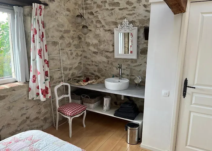 Couette-café Maison Du Silence *